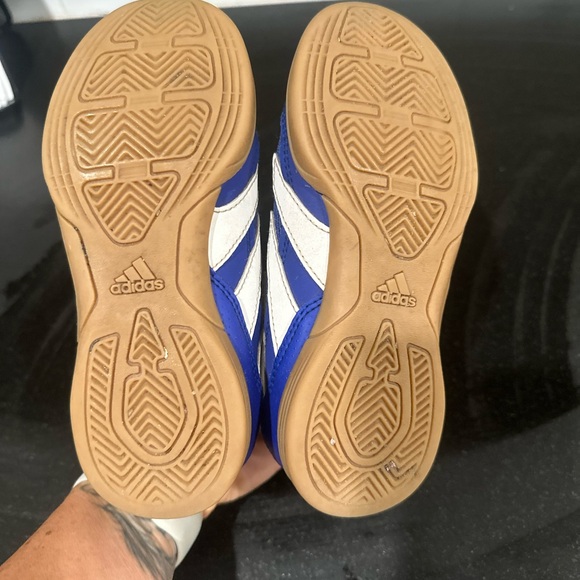 Adidas Kids - Predator Club Indoor Sala Shoes - Picture 9 of 9